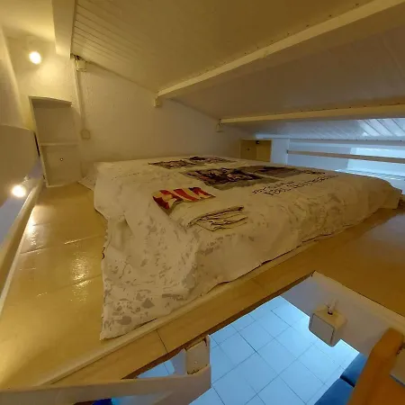 Apartment Studio Mezzanine Pour 4 A Marseillan Avec Parking Prive, Tv Et Cuisine Equipee - Fr-1-326-783