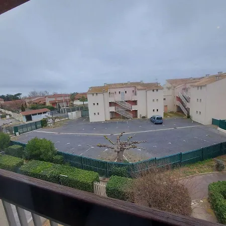 Studio Mezzanine Pour 4 A Marseillan Avec Parking Prive, Tv Et Cuisine Equipee - Fr-1-326-783 *